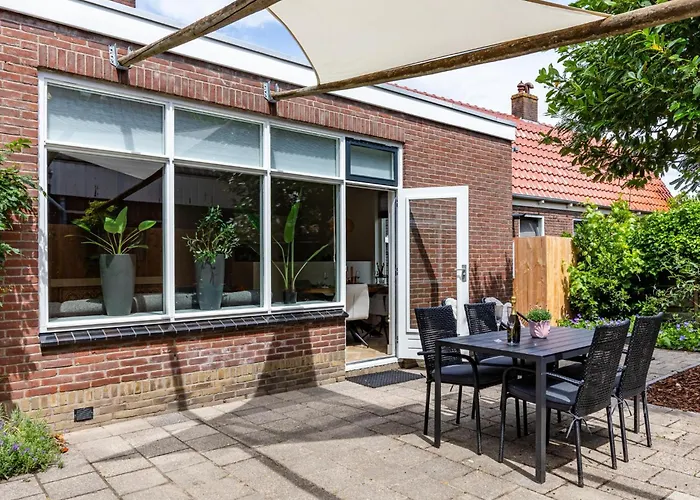 Dorpskaemer Feriehus *